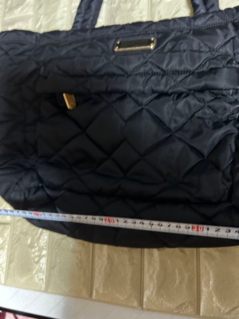 MARC BY MARC JACOBS バッグ 黒 キルティング