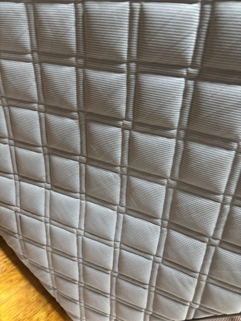 マニフレックス エア・メッシュ　ハットトリック