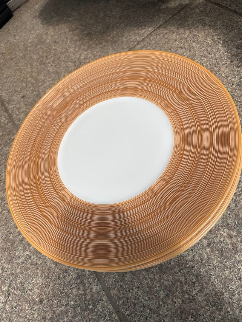 E. Couzon 白と金のストライプ皿 約30cm