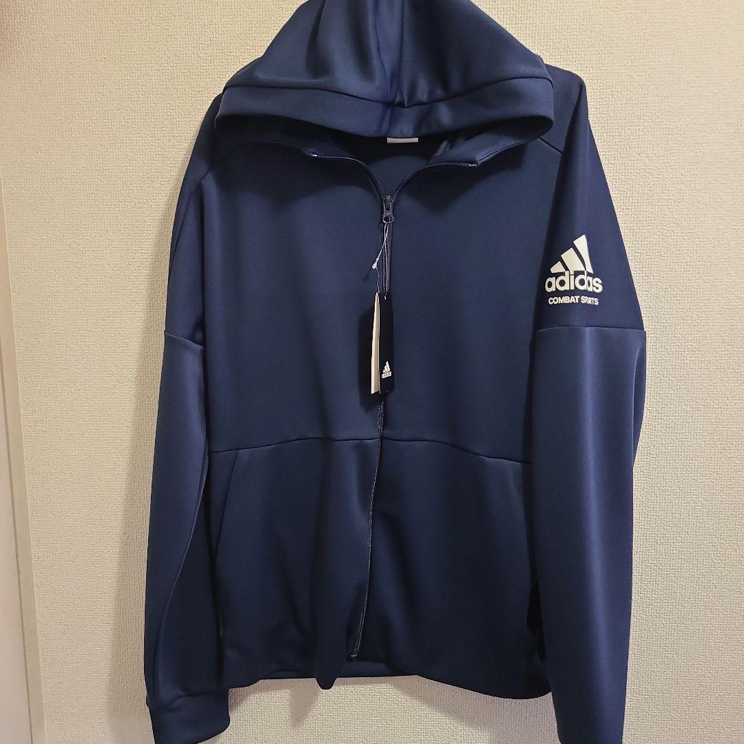 新品未使用　アディダス　セットアップ　上下ジャージ　運動　adidas　パーカー