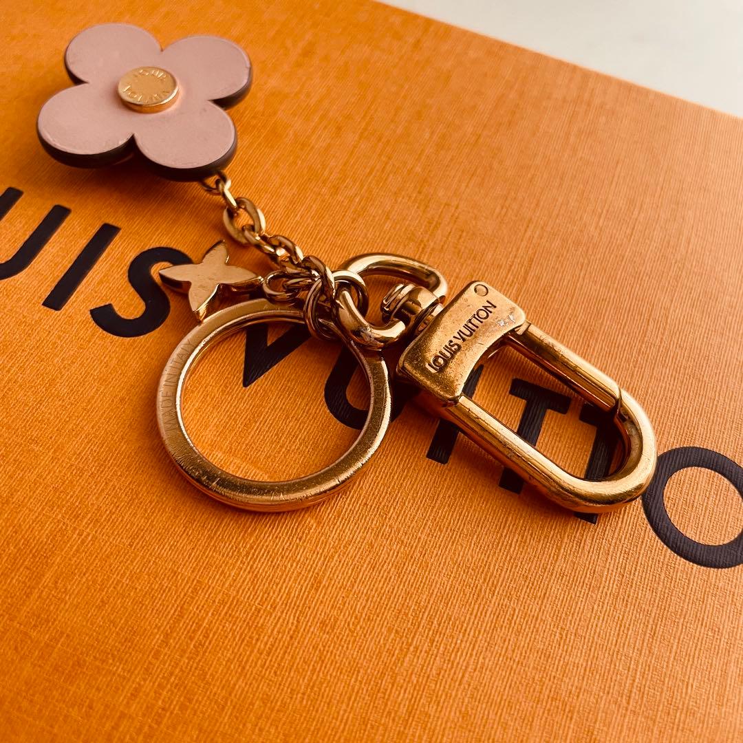 現行✨ルイヴィトン ポルトクレ・ブルーミングフラワーBBキーホルダー チャーム