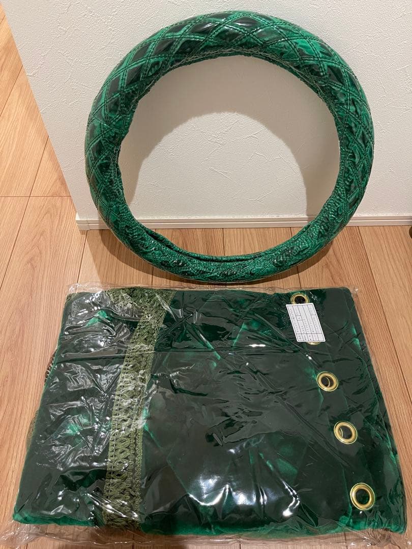 コスモス　グリーン（緑）　ダッシュマット　ハンドルカバーセット