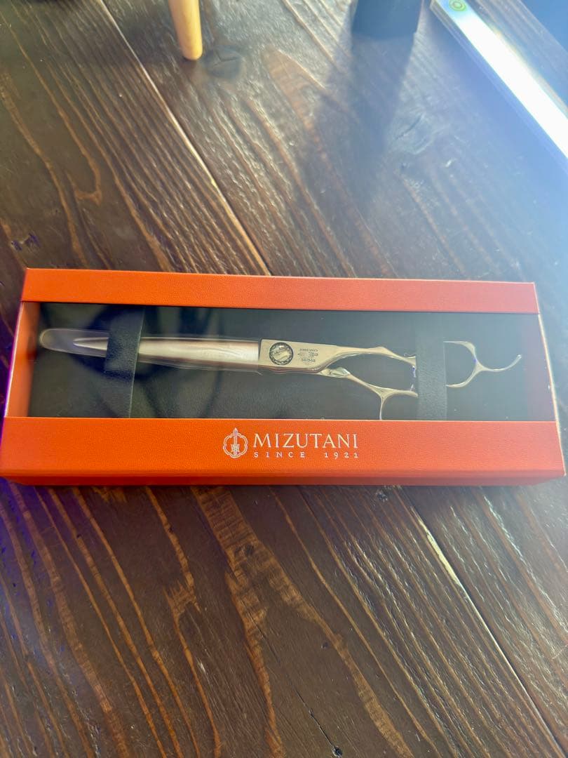 極美品 MIZUTANI ミズタニシザー 6.7インチ