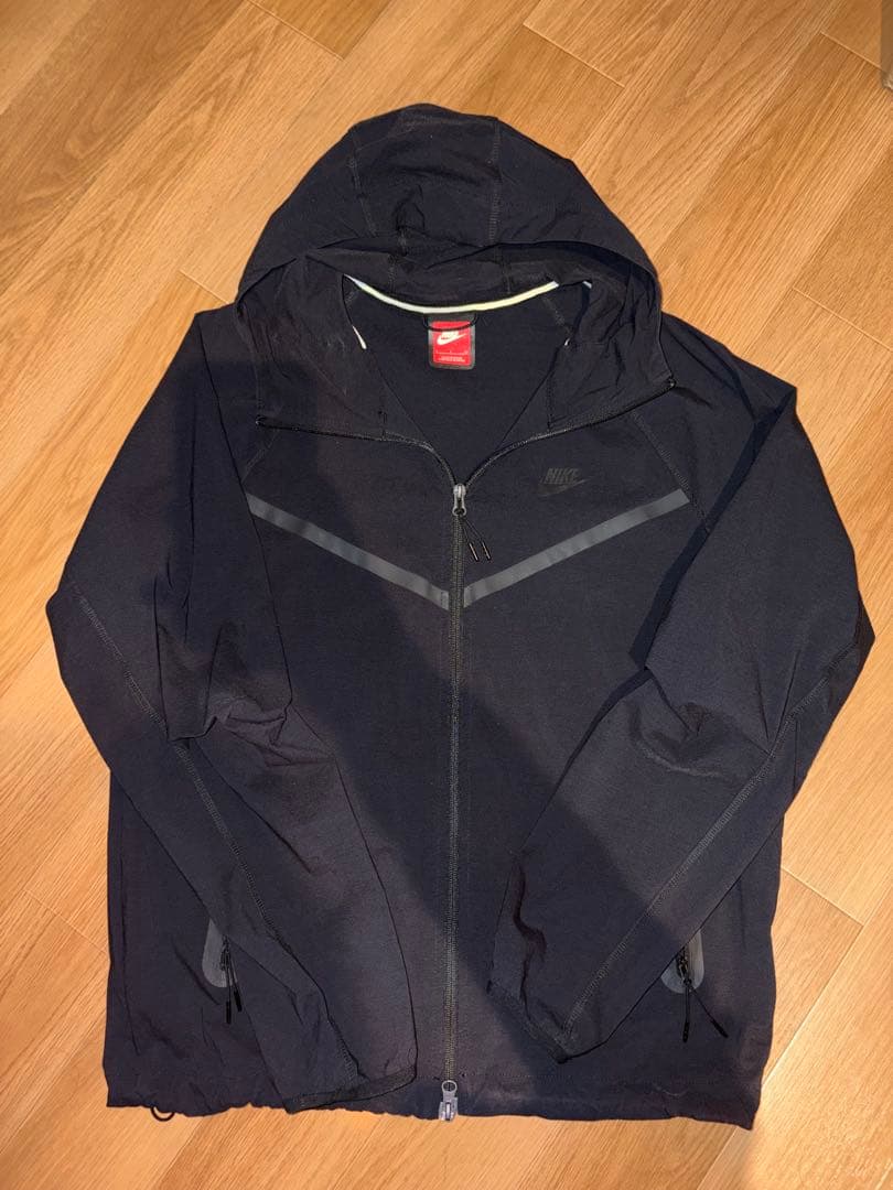 【値下げ不可】NIKE テック　セットアップ　Sサイズ