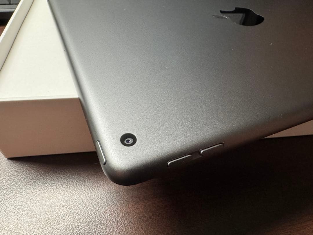 【おまけ多数】iPad 第9世代 64GB スペースグレイ 【美品】