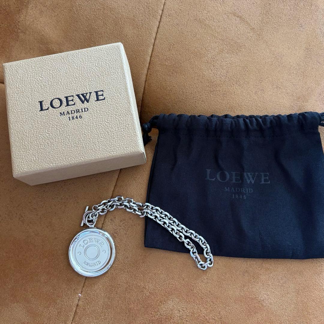 LOEWE 【レア】ロエベ  バッグチャーム キーホルダー シルバー