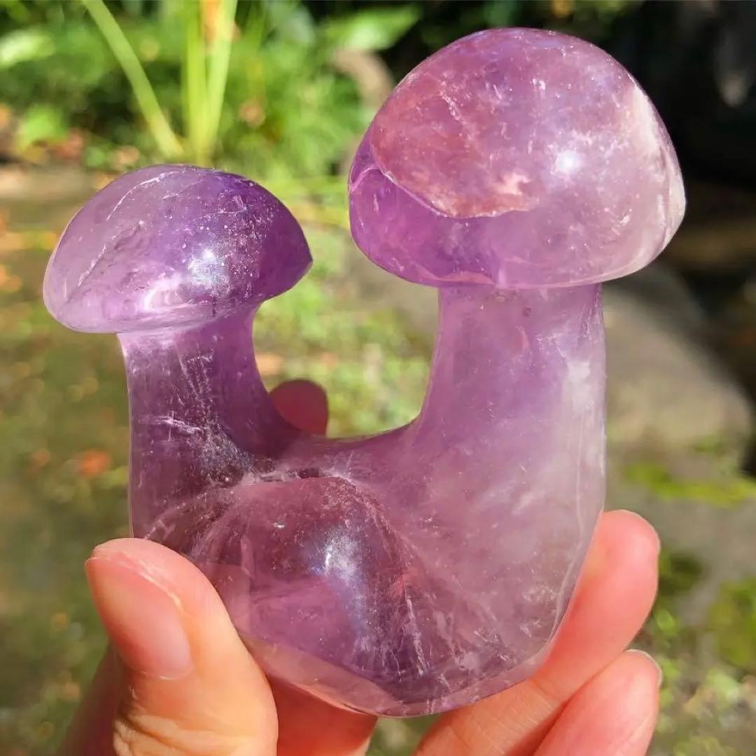 紫水晶　アメジスト　原石　双子　マッシュルーム　きのこ