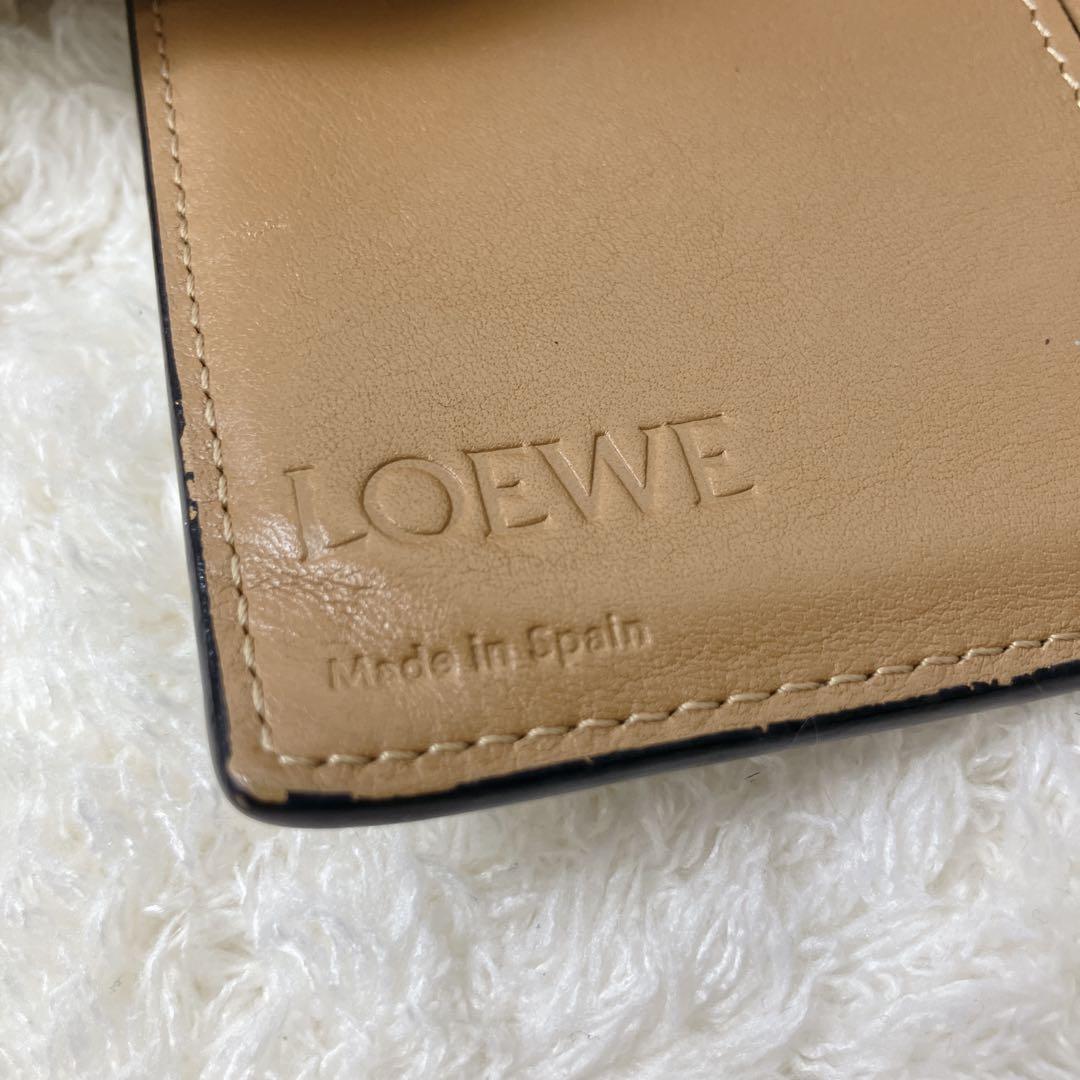 LOEWE スリムジップ バイフォールド レザーウォレット アナグラム