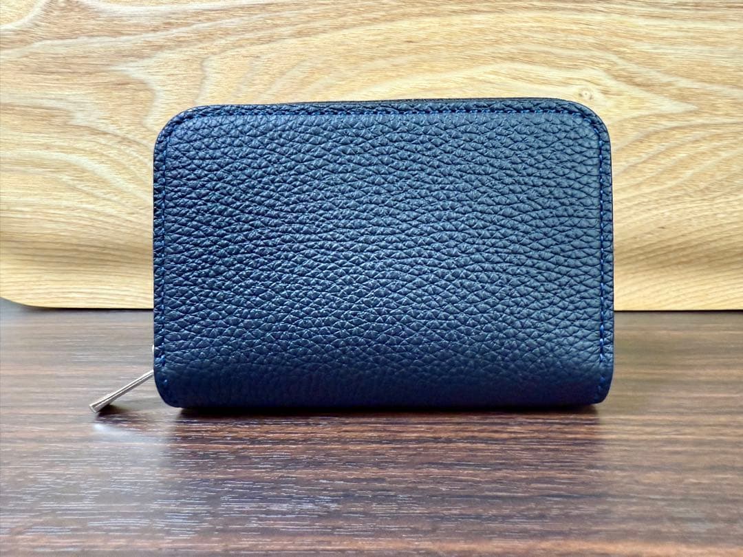 【にしさか】ワイルドスワンズ　シュランケンカーフLAFARO ケース