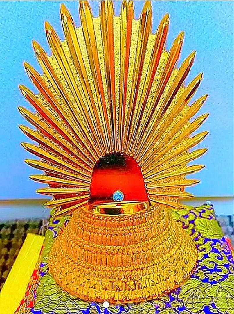 金運爆上げ　金運呼ぶ！天下統一！特別祈祷　鍍金製　豊臣秀吉兜