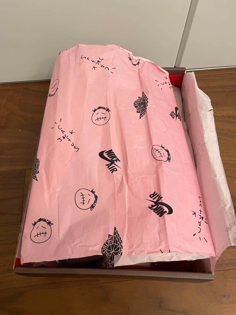 Travis Scott × Nike Jordan \"Dark Mocha\"