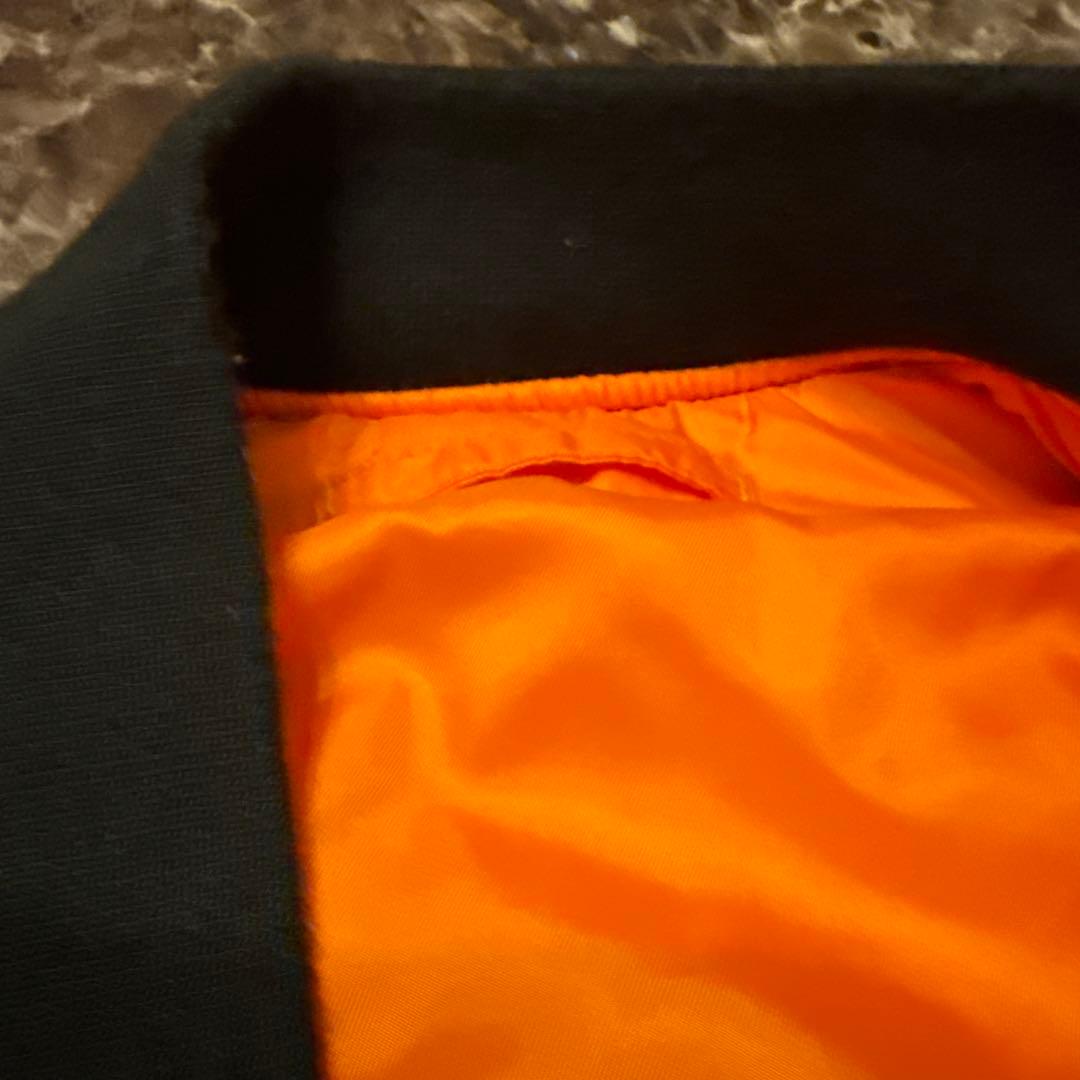 黒 MA-1 フライトジャケット オレンジ裏地