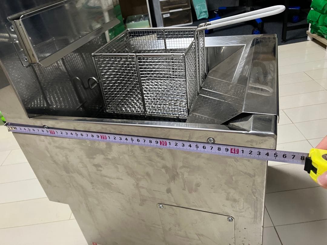 ガスフライヤー 厨房機器 美品