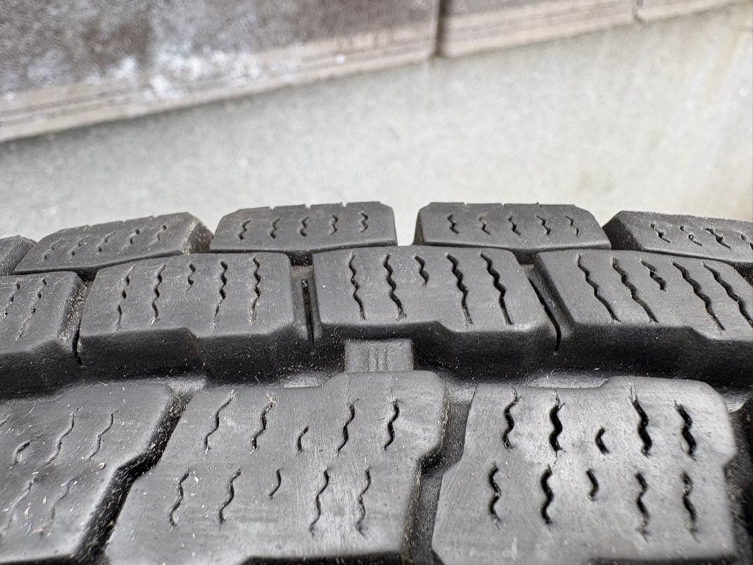 タイヤ・ホイール 145/80r12 80/78N LT YOKOHAMA ig91