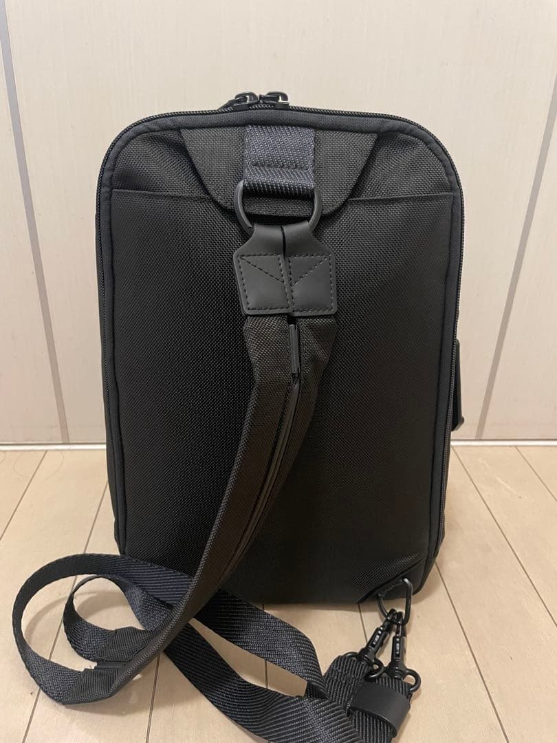 TUMI トゥミ　ナイトスリング　アルファブラボ 232743D ブラック 黒