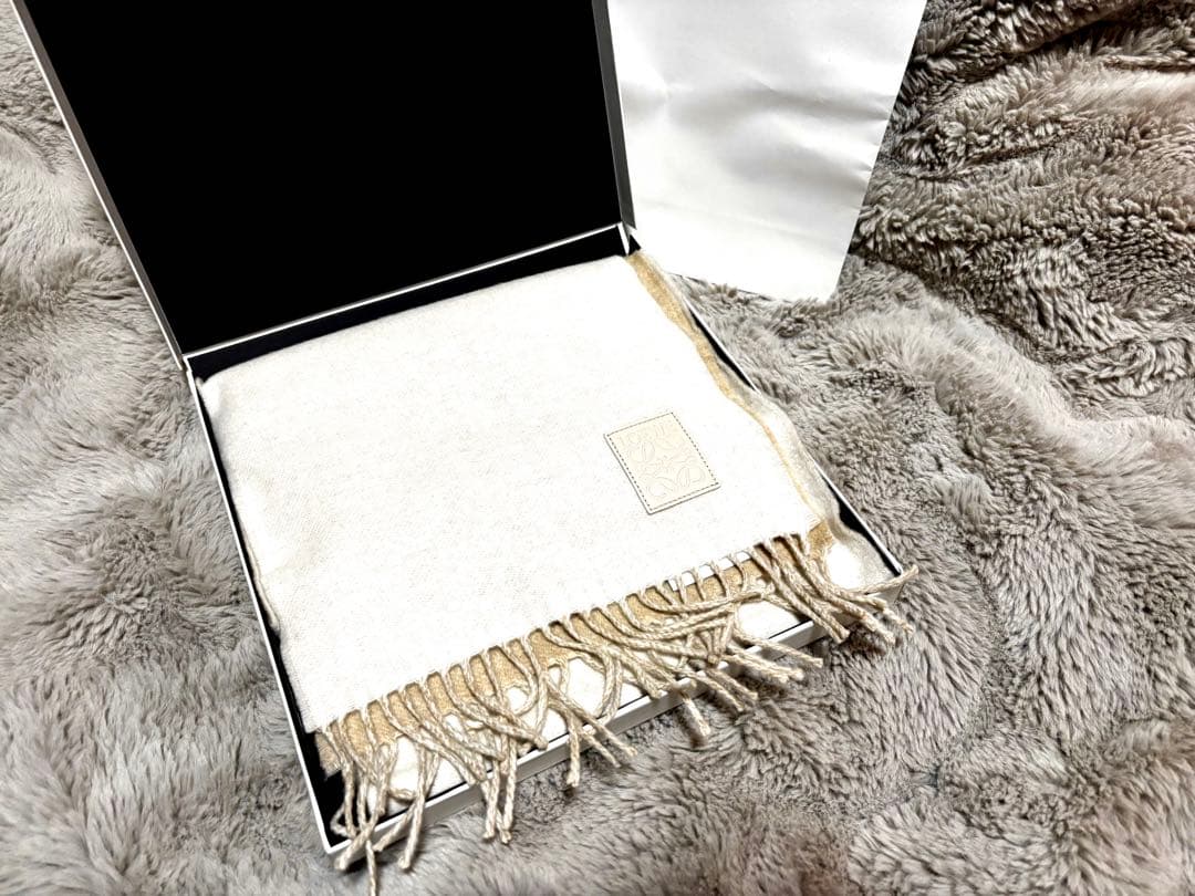 ロエベ　バイカラーマフラー　アイボリー、ベージュ