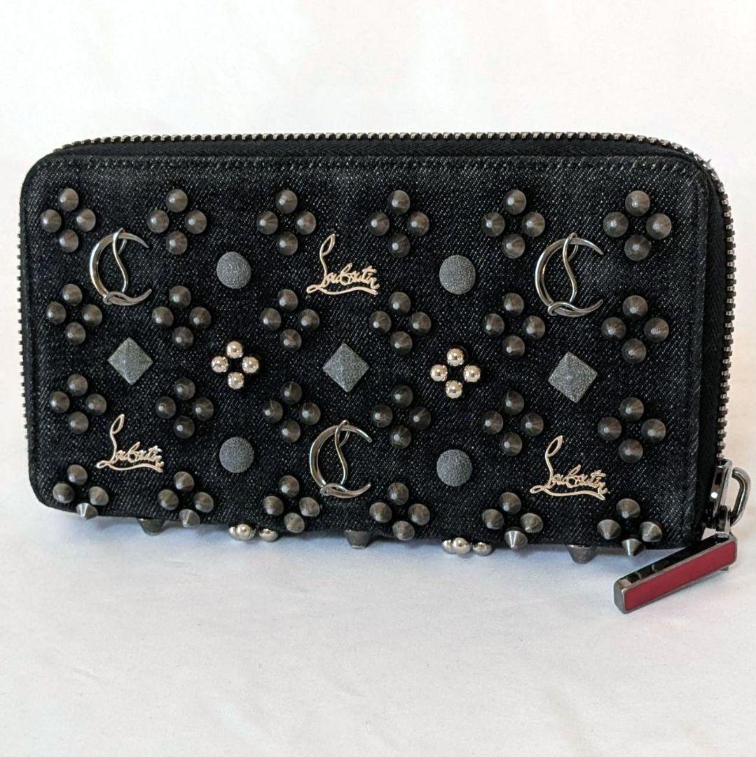 Christian Louboutin スタッズ パネレート ブラック 長財布