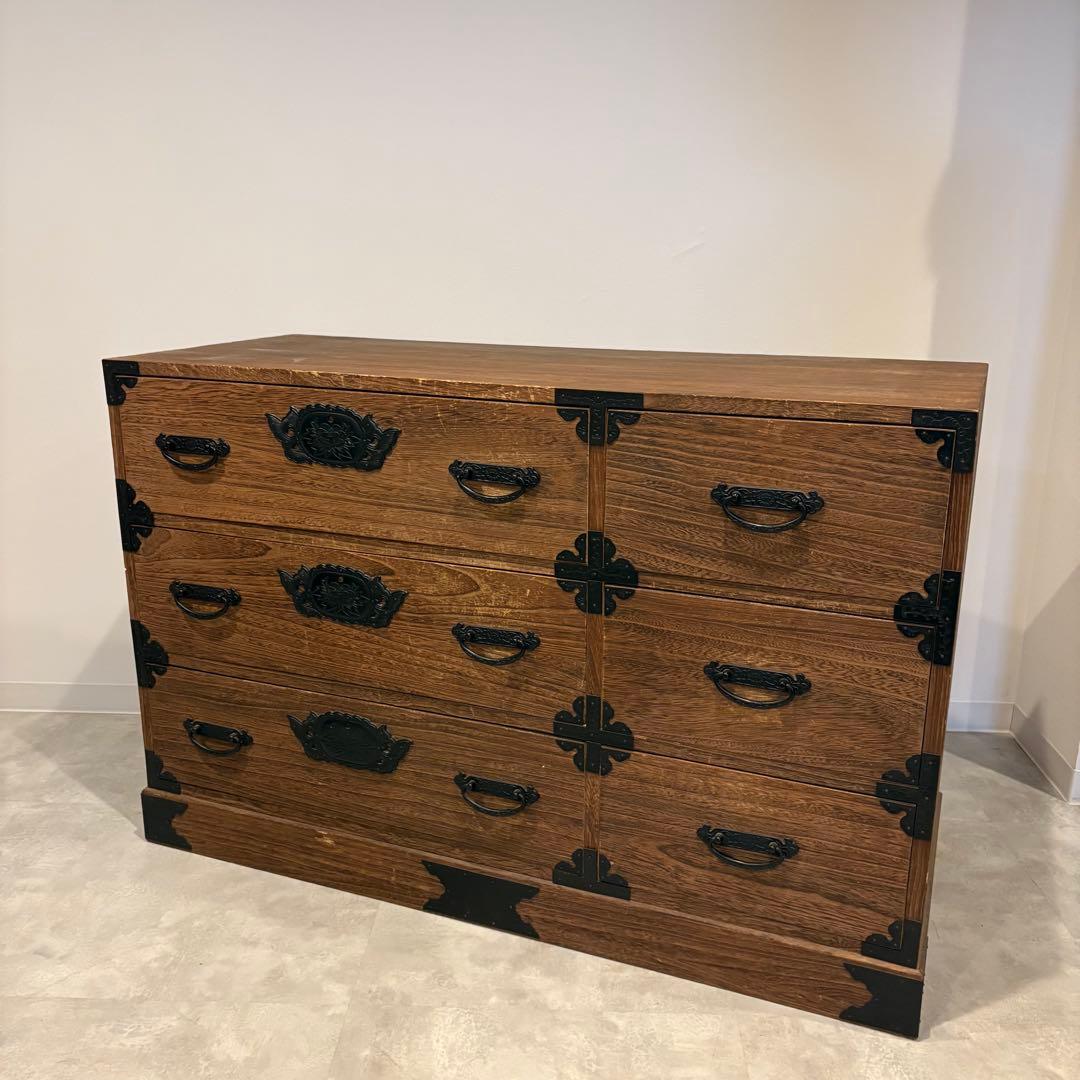 和箪笥　チェスト　3段6杯　桐箪笥　金属装飾有り