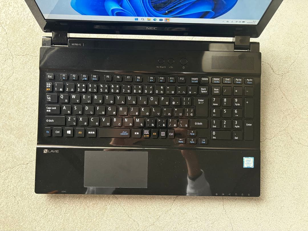 LAVIE ノートPC Windows 11 office SSD i7