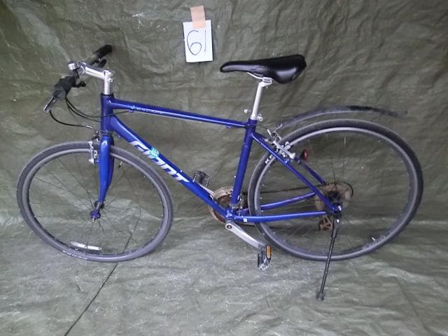 61：Giant　ESCAPE　ジャンク　引取限定：埼玉県所沢市