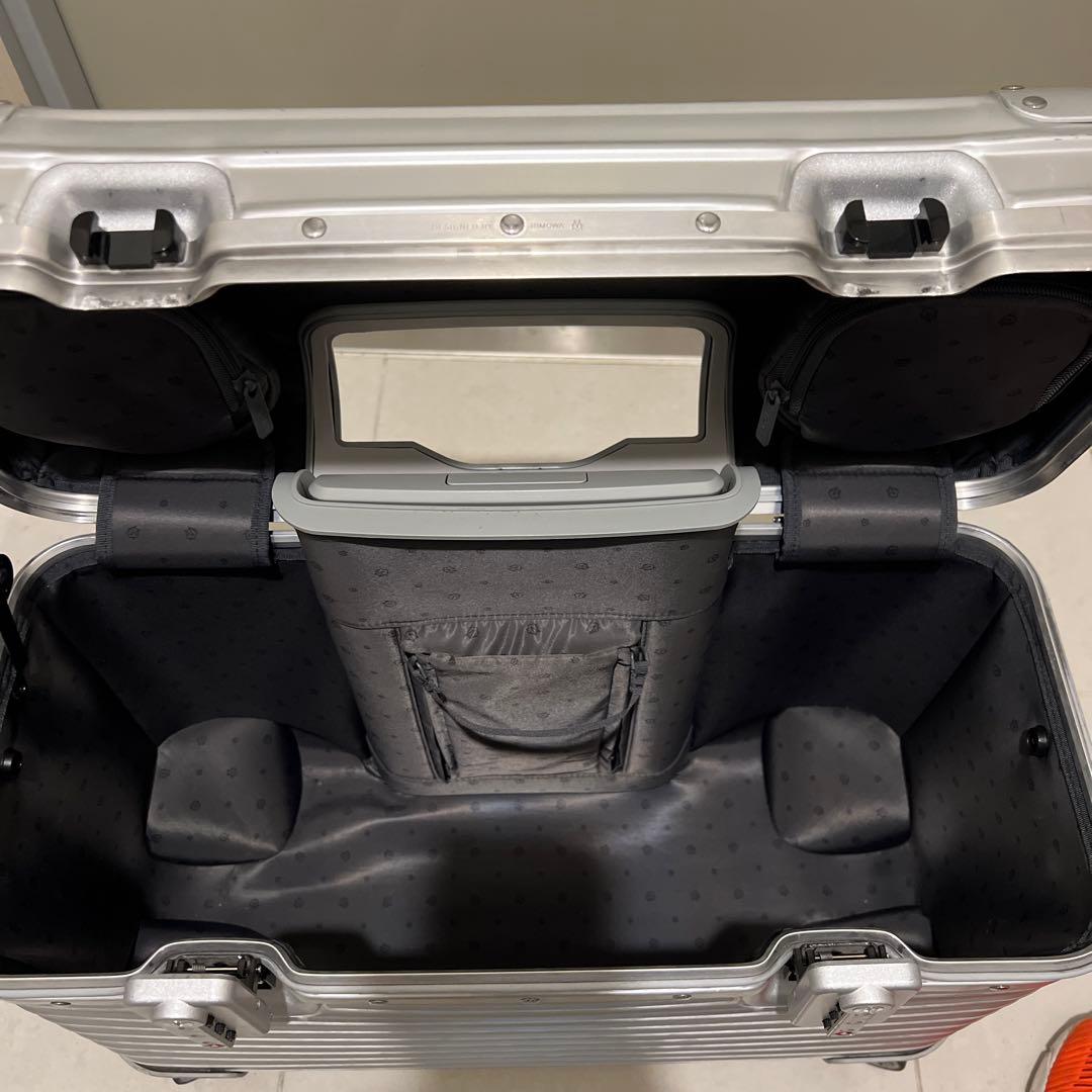 最終値下げ！⭐️Rimowa４輪 パイロット ⭐️