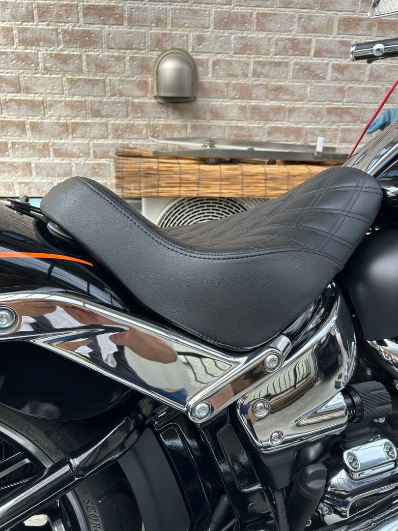 ハーレー　サドルマンシート　ブレイクアウト
