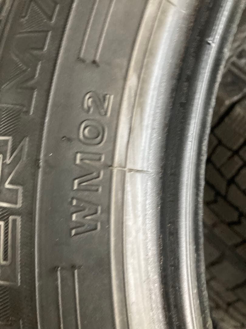 Atsu1 ラクティス等バリ溝ダンロップ175/60R16スタッドレス2本