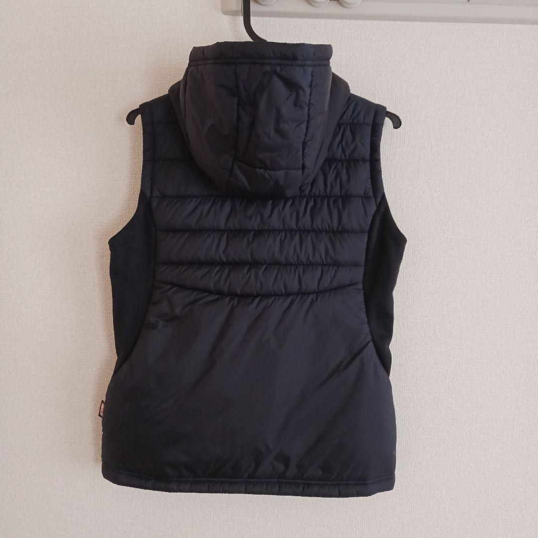 YONEX フード付きブラック中綿ベスト　レディースM