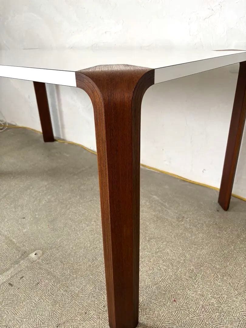 【希少ヴィンテージ】天童木工 アントラー ダイニングテーブル（乾三郎デザイン）