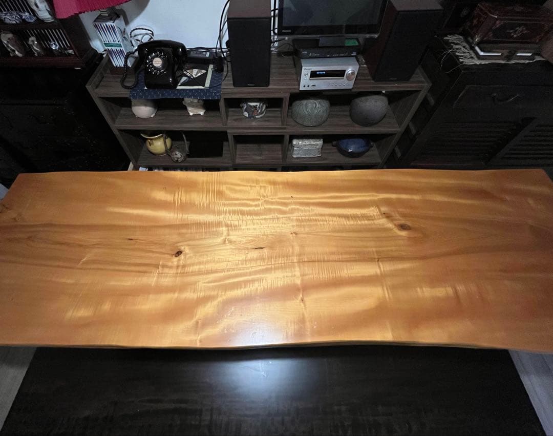桜か栃の木製の座卓（テーブル）