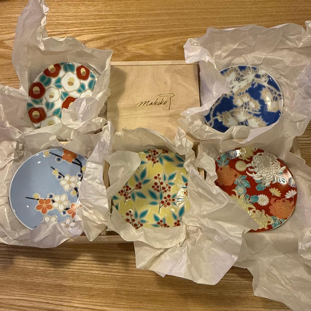 滝沢眞紀子　豆皿　九谷焼