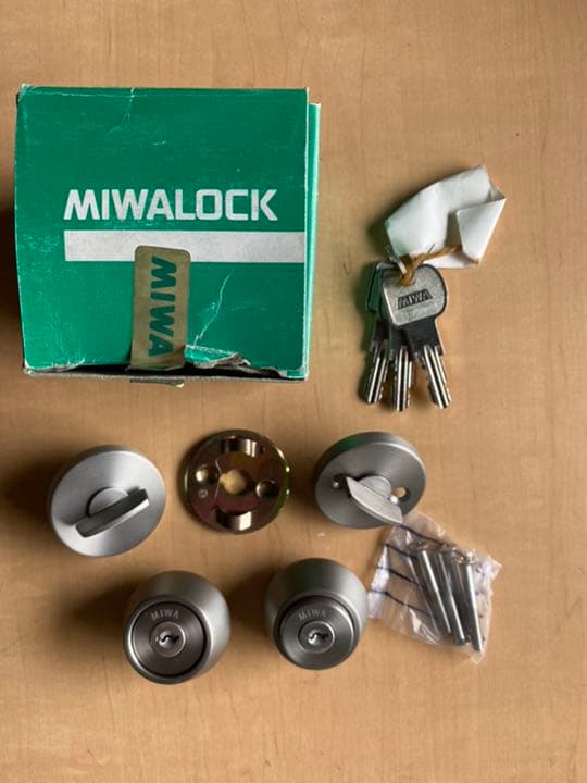 新品未使用／三協アルミ 玄関ドアDX用シリンダーセット