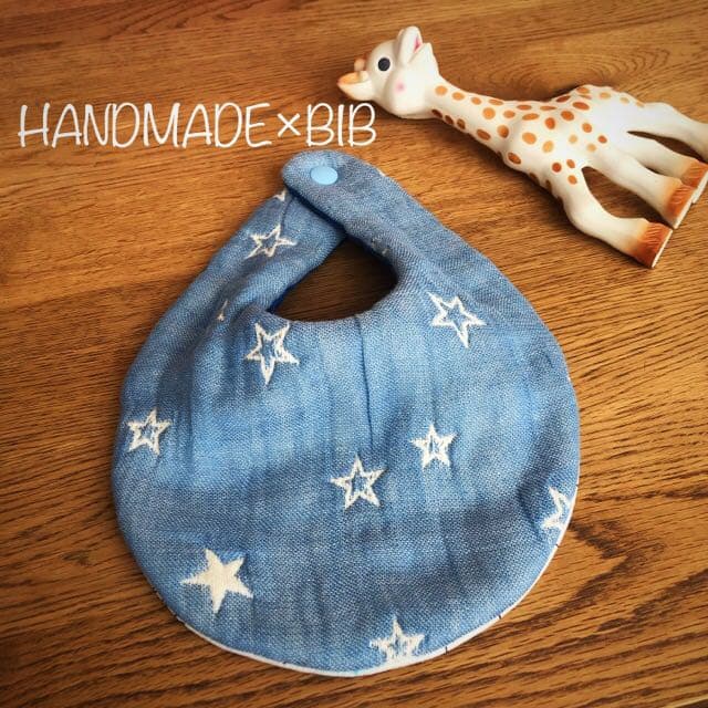 ふわふわたまご型スタイ＊ハンドメイド