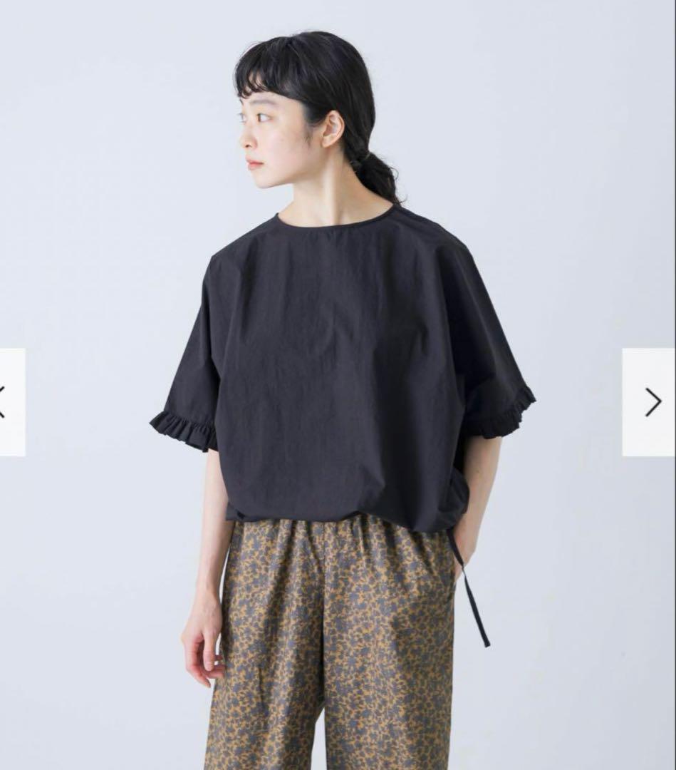 かぐれ　新品　今季　2025 薄手　半袖　フリルスリーブプルオーバー