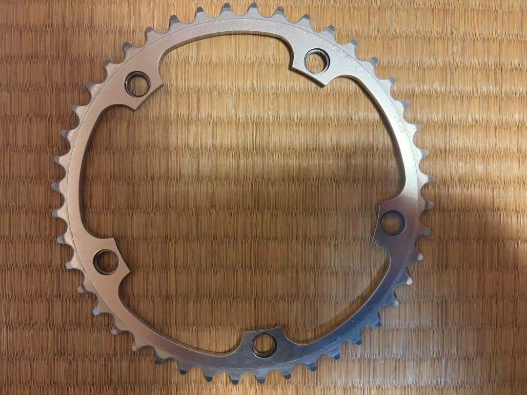 Sugino 75 クランク コグセット