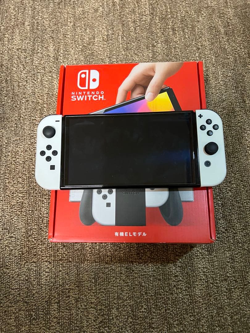 ま*る様 Nintendo Switch 有機EL 本体 ホワイト カラー 美品