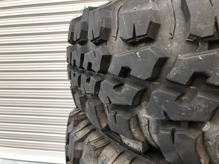 バリ山！フェデラル クーラジア  ジムニー、プラド、ランクル 235/85R16