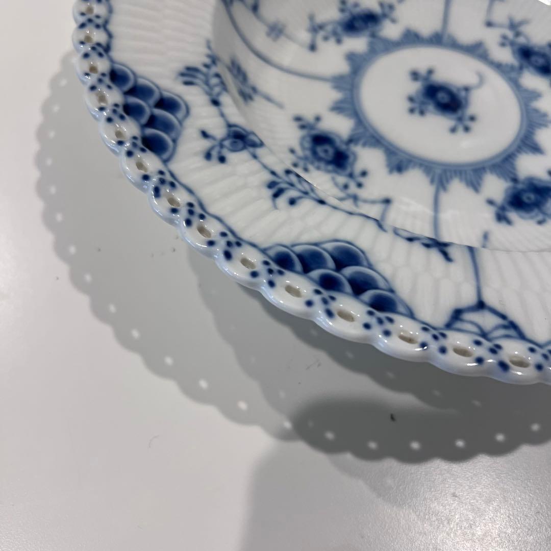 ロイヤルコペンハーゲン　ブルーフルーテッド フルレース プレート 23cm