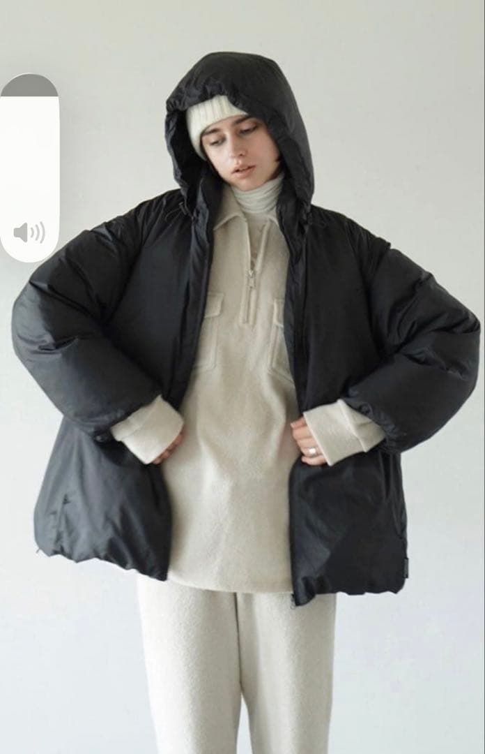 新品未使用タグ付き‼️CLANE PACKABLE DOWN JACKET