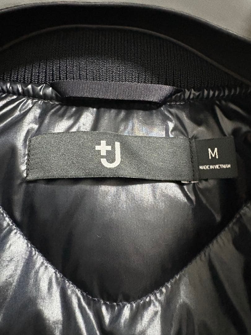 美品 UNIQLO+J M ハイブリッドダウンオーバーサイズ MA-1ブルゾン
