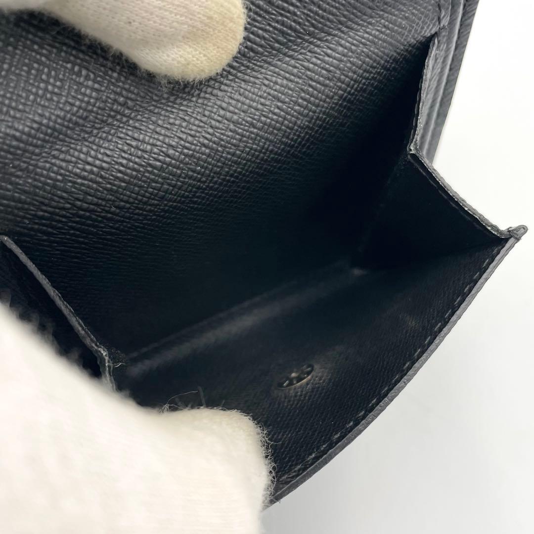 ルイヴィトン　ダミエグラフィット　ポルトフォイユ・マルコ　二つ折り財布