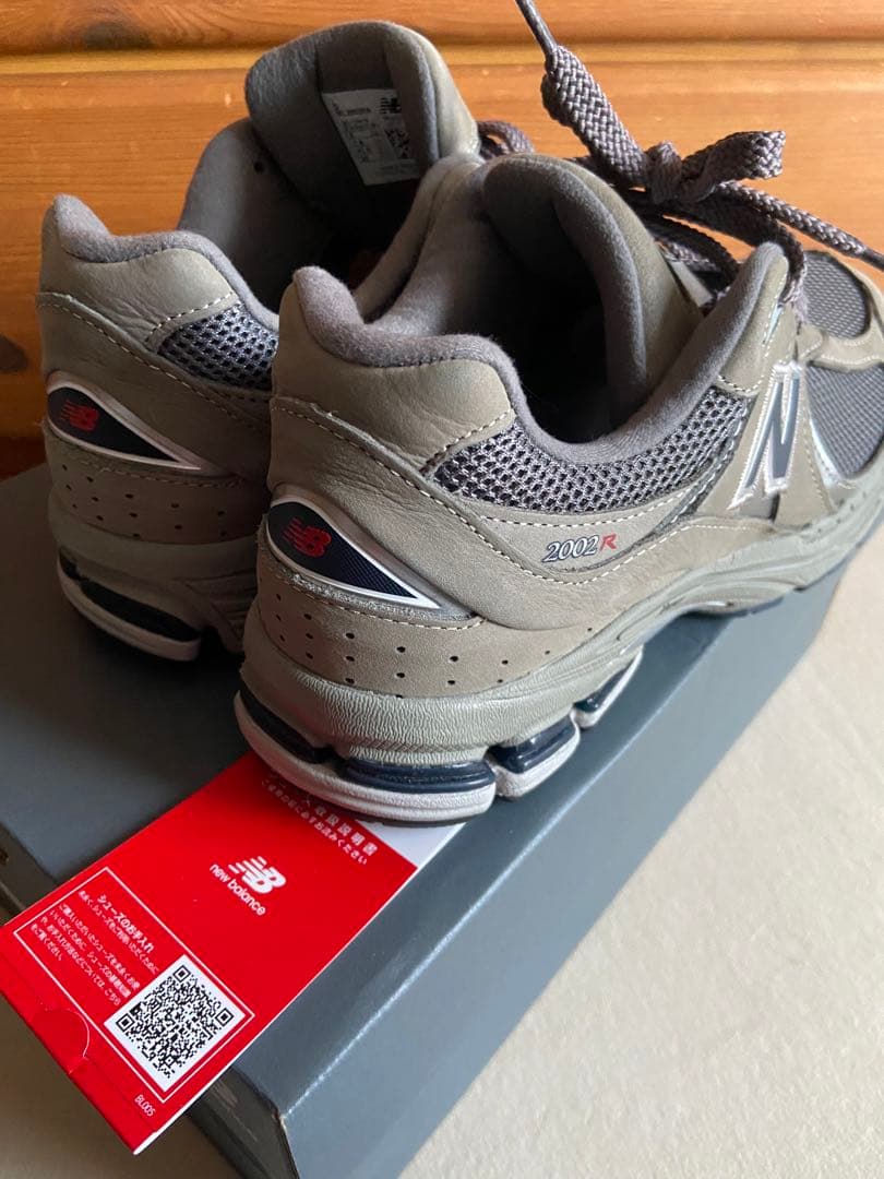 美品　NewBalance ML2002RA グレー ヌバック 26cm