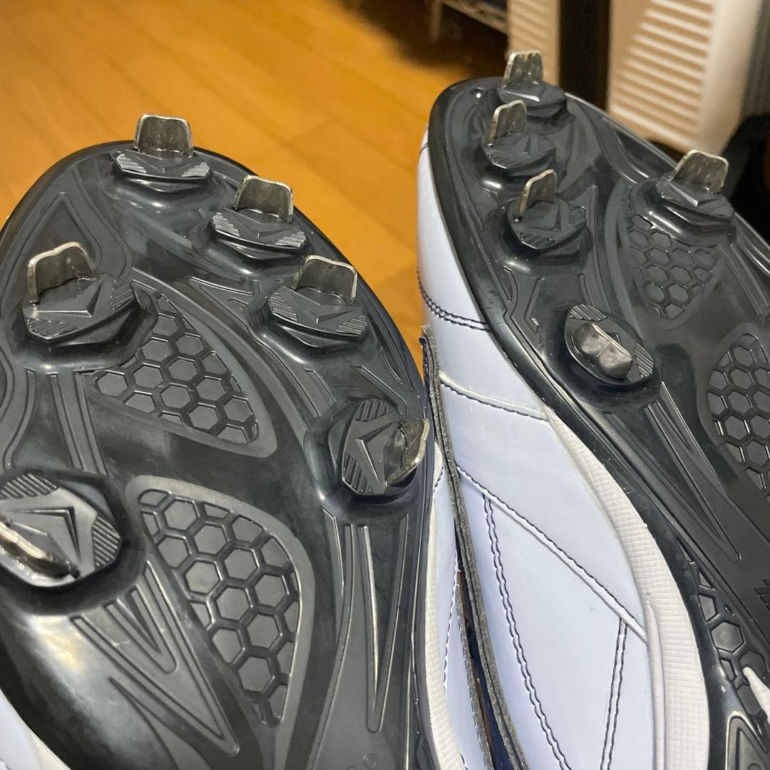 TENRI ホワイト スパイクシューズ