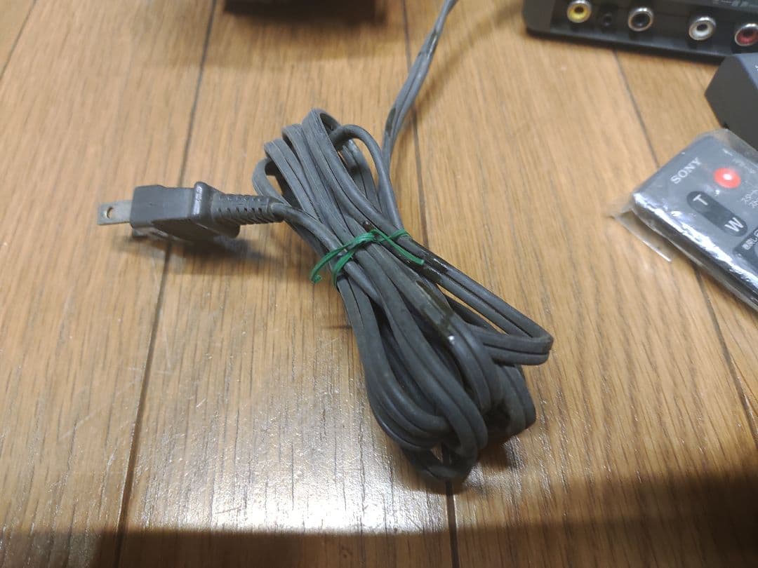 SONY CCD-TR1 Hi8ビデオカメラ本体　ダビングにビデオキャプチャ付き