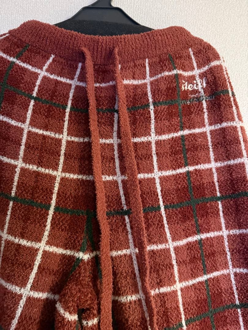 ジェラートピケ　ホリデーマーケット限定　2025 シュタイフ　赤　セットアップ