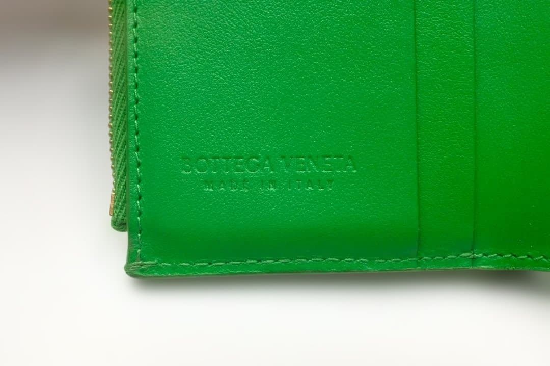Bottega veneta　ボッテガヴェネタ　カセット　三つ折り財布　グリーン