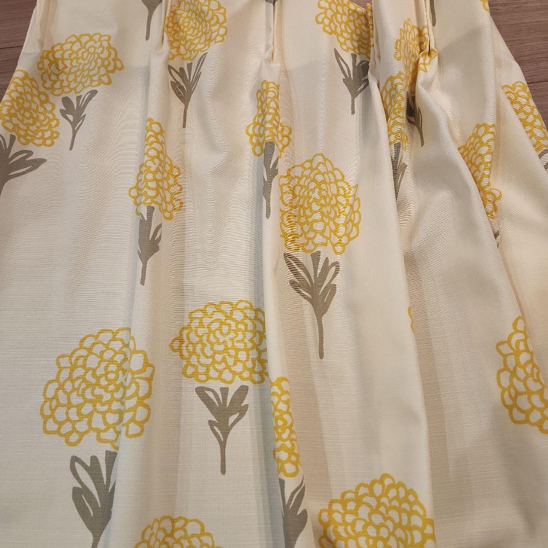 五洋インテックス　ロッコ　カーテン２窓分(計４枚)