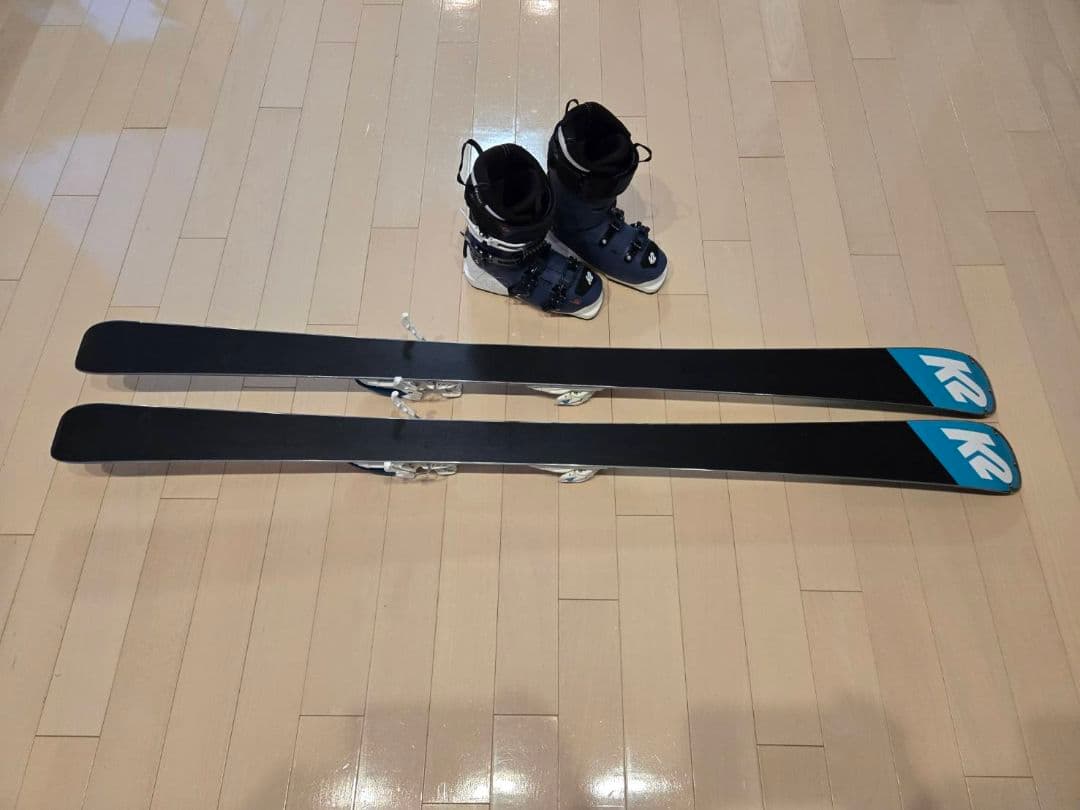K2 スキー板 ブーツ付き 青白グラデーション
