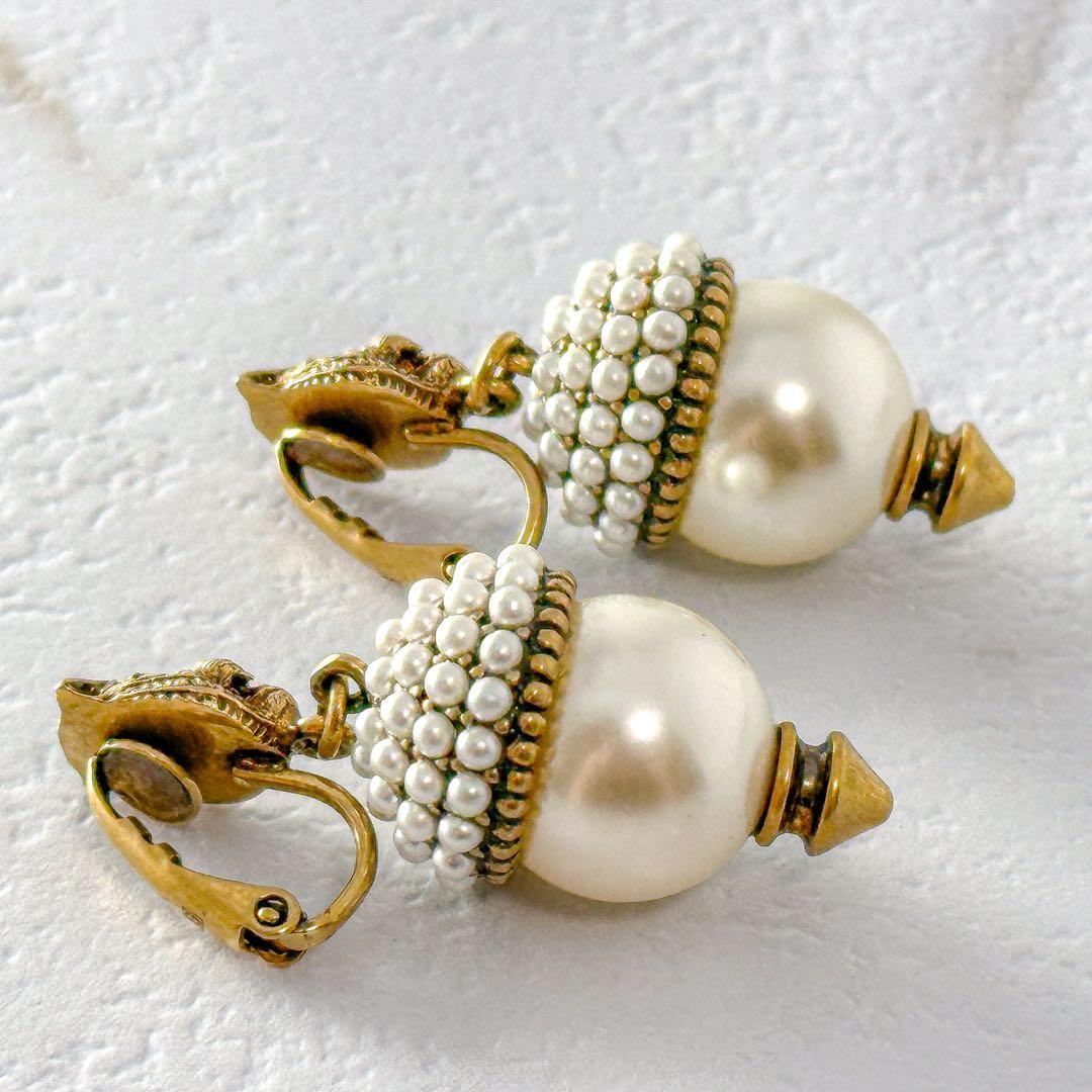 美品　GUCCI　タイガーヘッド　ゴールド　イヤリング　イヤークリップ　グッチ