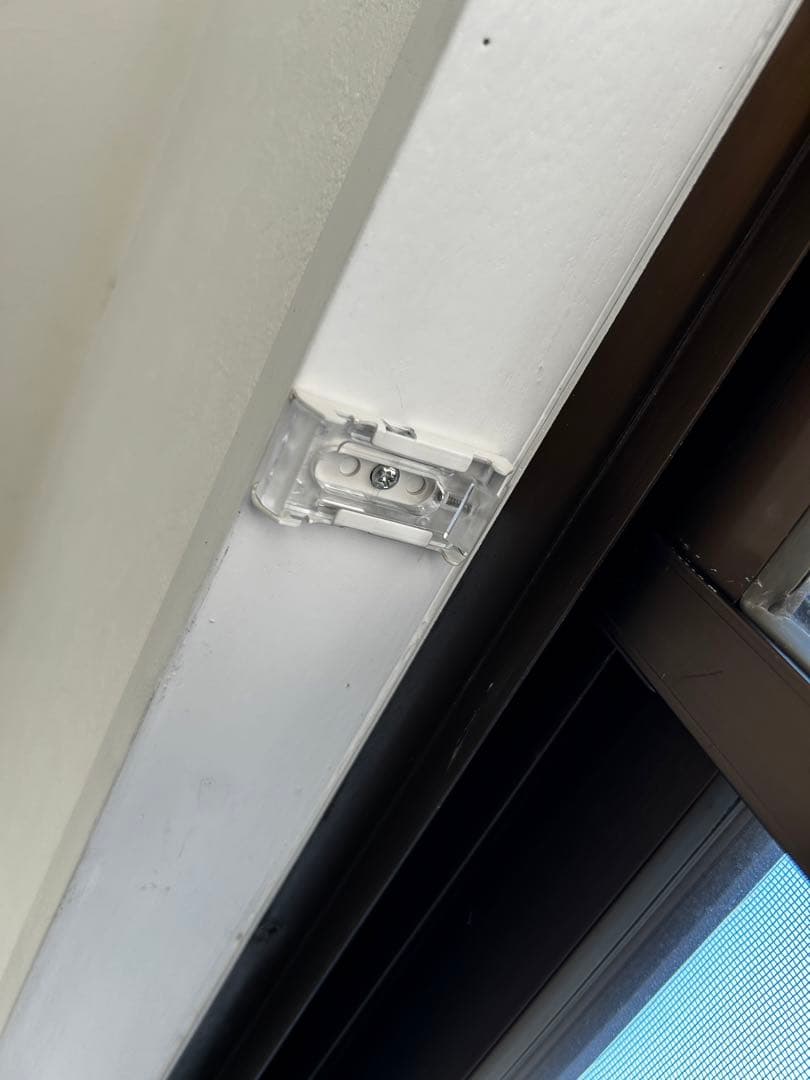 オーダーメイド　オレンジ　手動ロールスクリーン 壁面取り付け